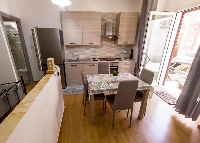 La Casa Sul Corso - A Due Passi Dal Mare Pensión *